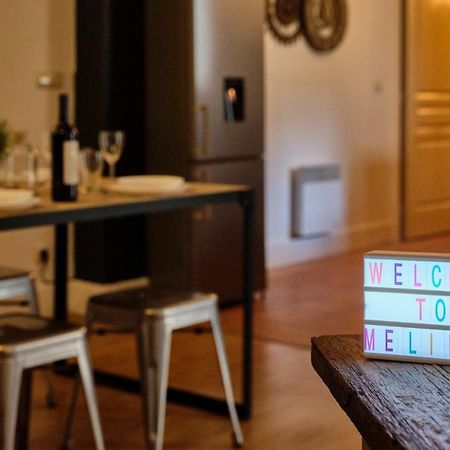 Melina - Appartement Dans Les Remparts De La Bastide Avec Parking Et Terrasse Carcassonne Exteriör bild