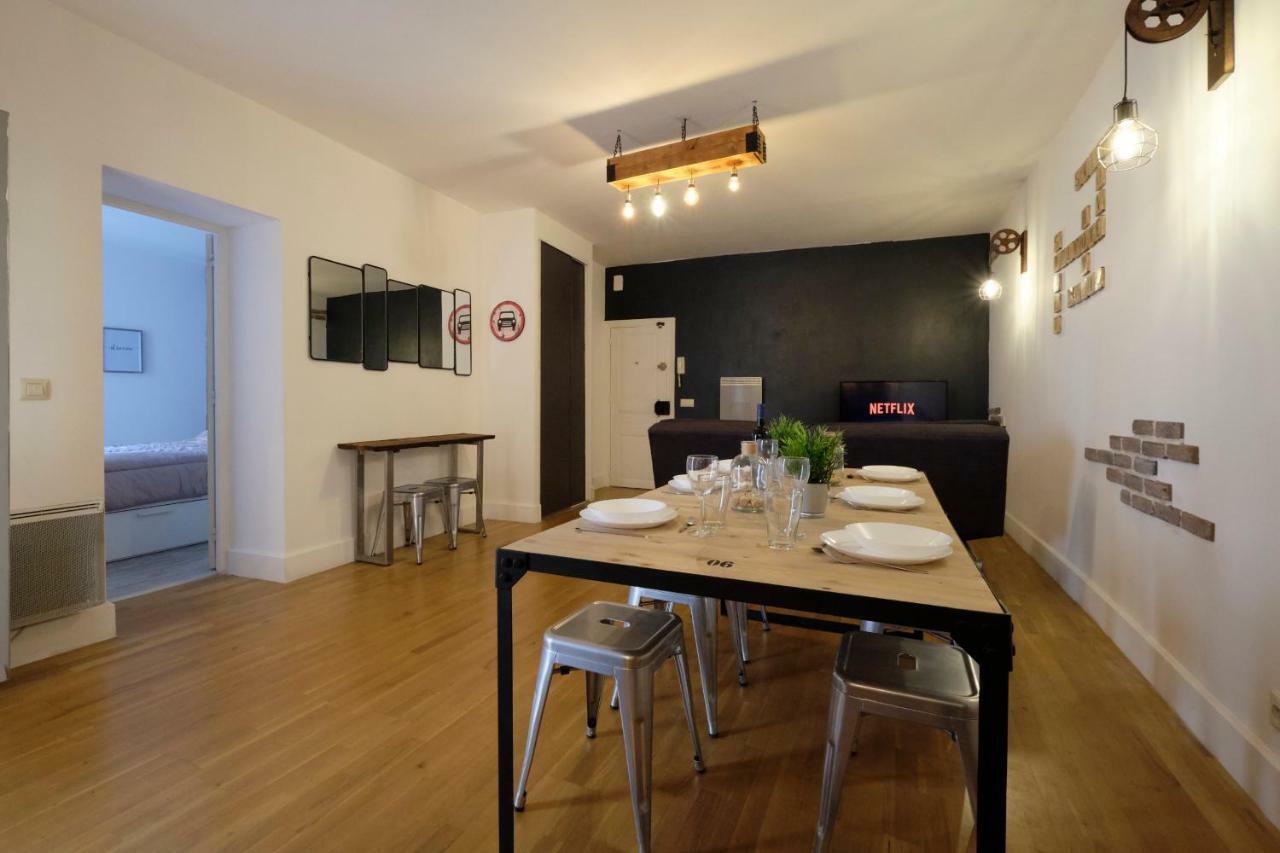 Melina - Appartement Dans Les Remparts De La Bastide Avec Parking Et Terrasse Carcassonne Exteriör bild